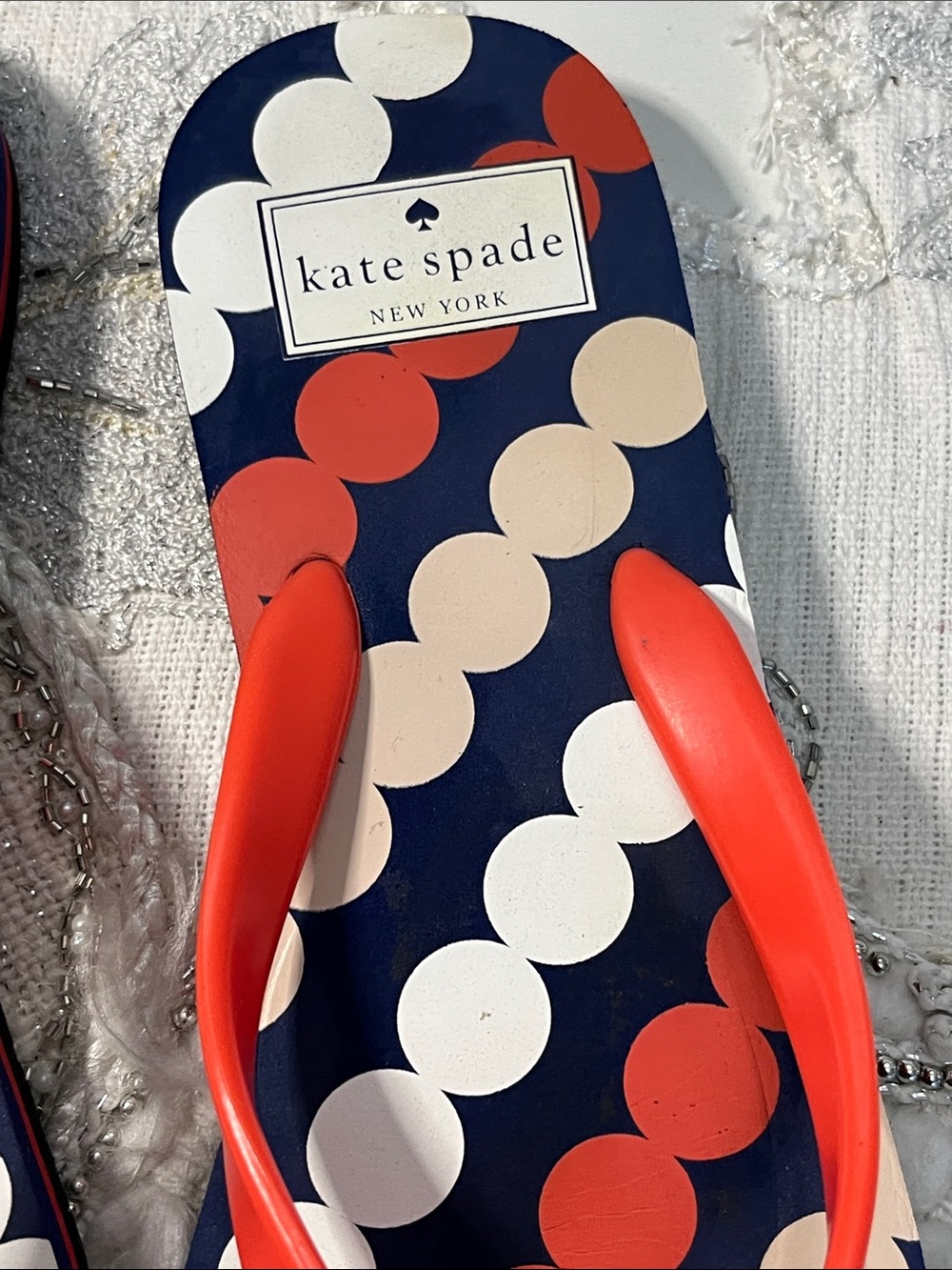 HP đKate Spade New York Printed Flip Flops Navy Coral Polka Dot Sandals Womenâs - Picture 5 of 11